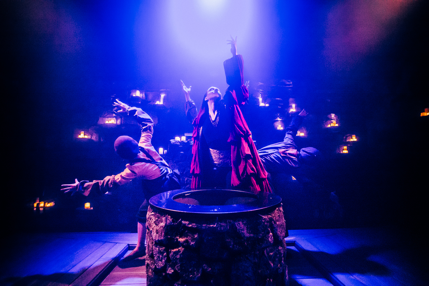 The-Sorcerer_s-Apprentice-featuring-the-Sorcerer-and-Brooms-in-The-Vaults-presents-Sounds-and-Sorcery-celebrating-Disney-Fantasia.-Credit-Hanson-Leatherby