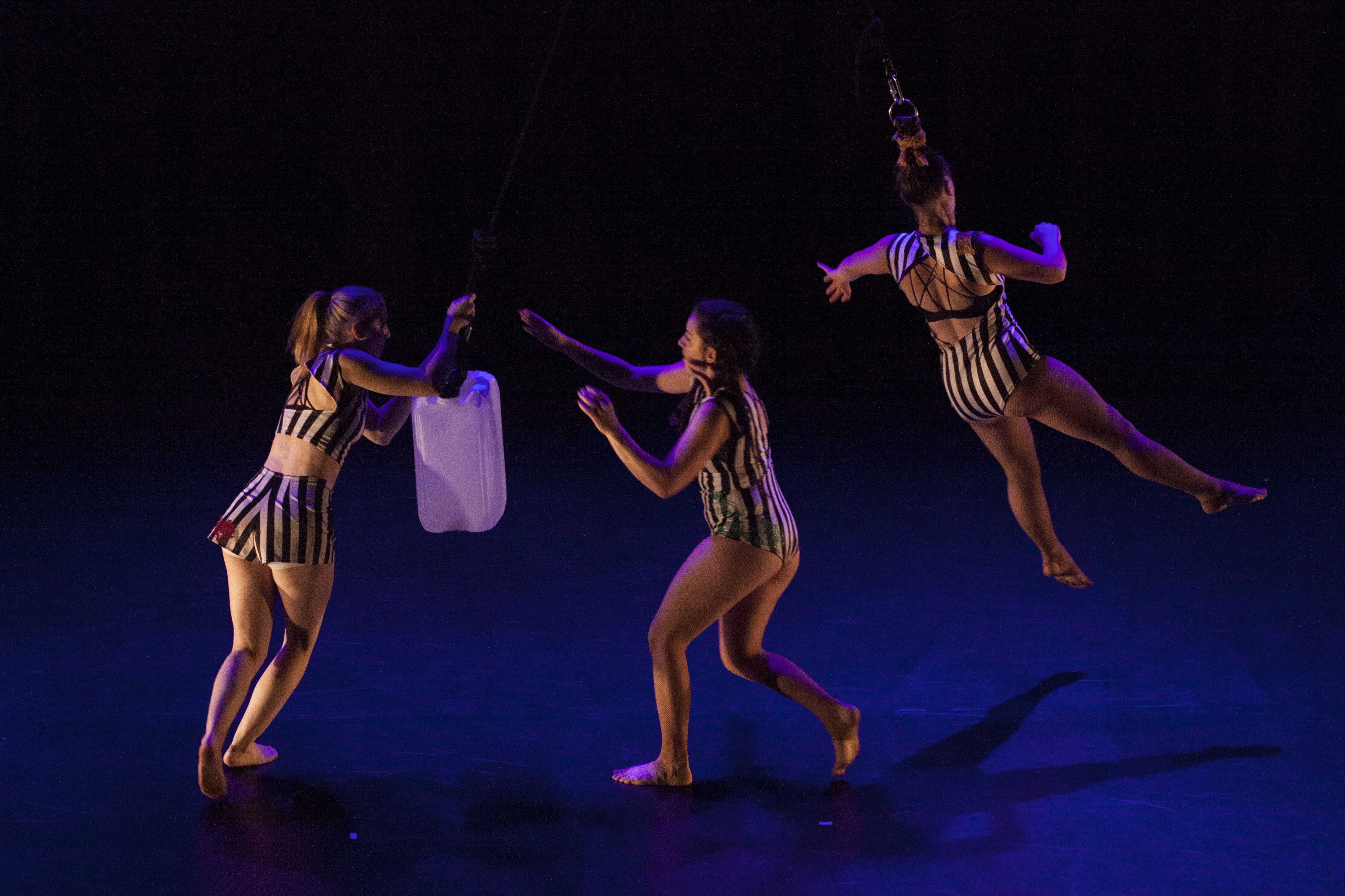 ellie dubois' no show, platform - courtesy of chris reynolds (49)