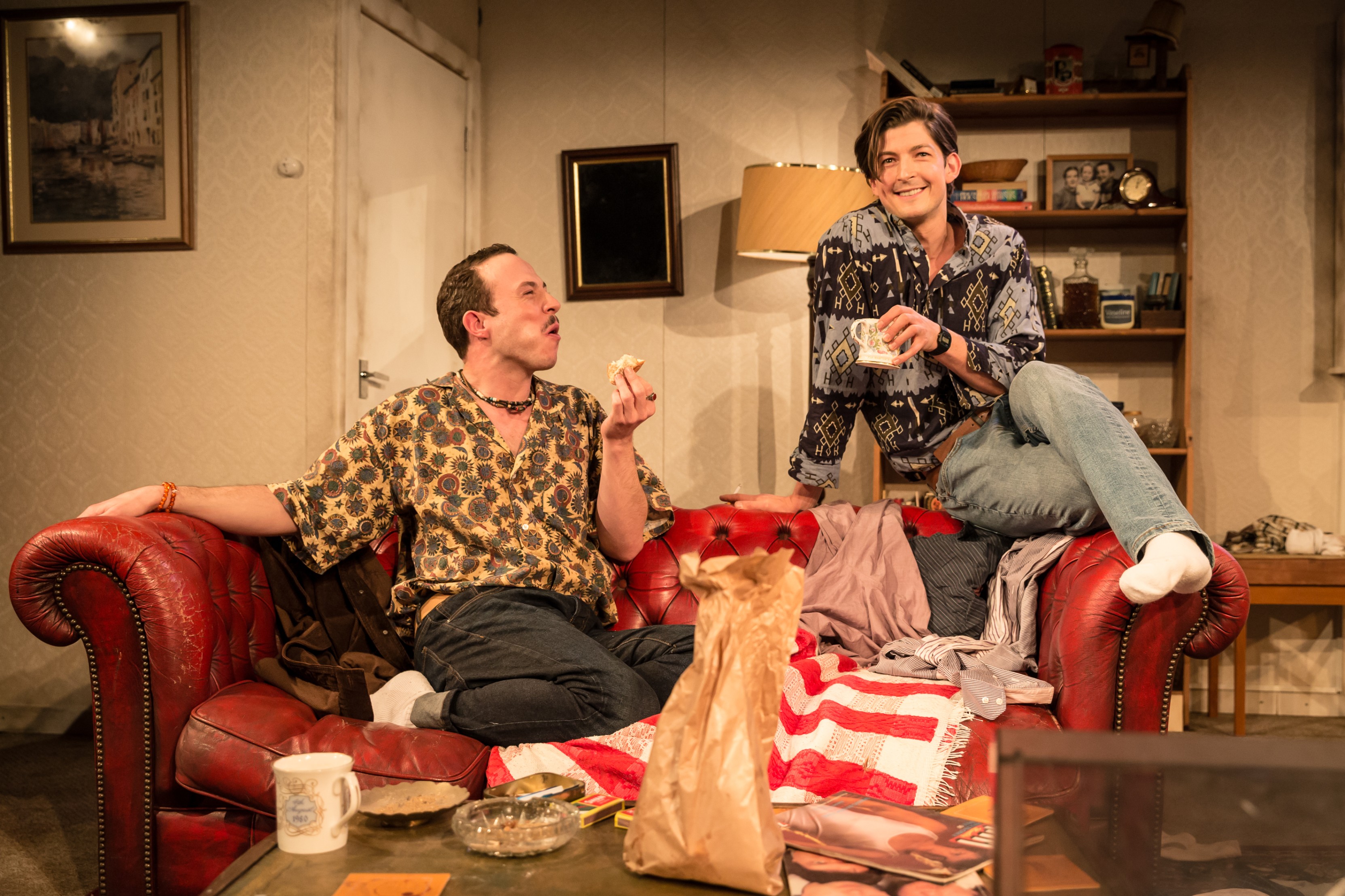 l-r elliot hadley and lee knight in coming clean credit scott rylander