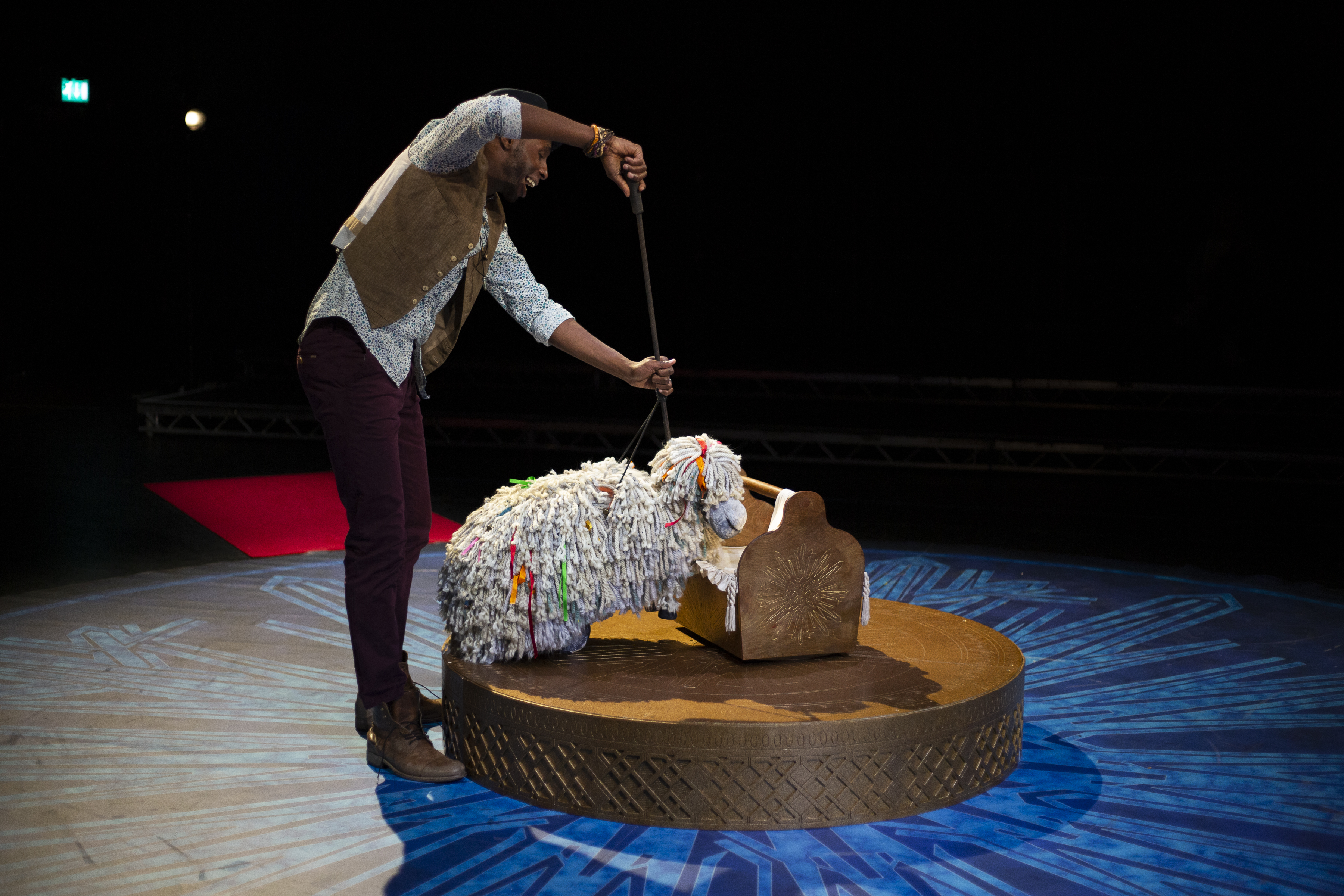 Joseph Adelakun as Farmhand in The Winter's Tale at Stratford Circus Arts Centre (c) Ellie Kurtzz 1I1A2249-C3
