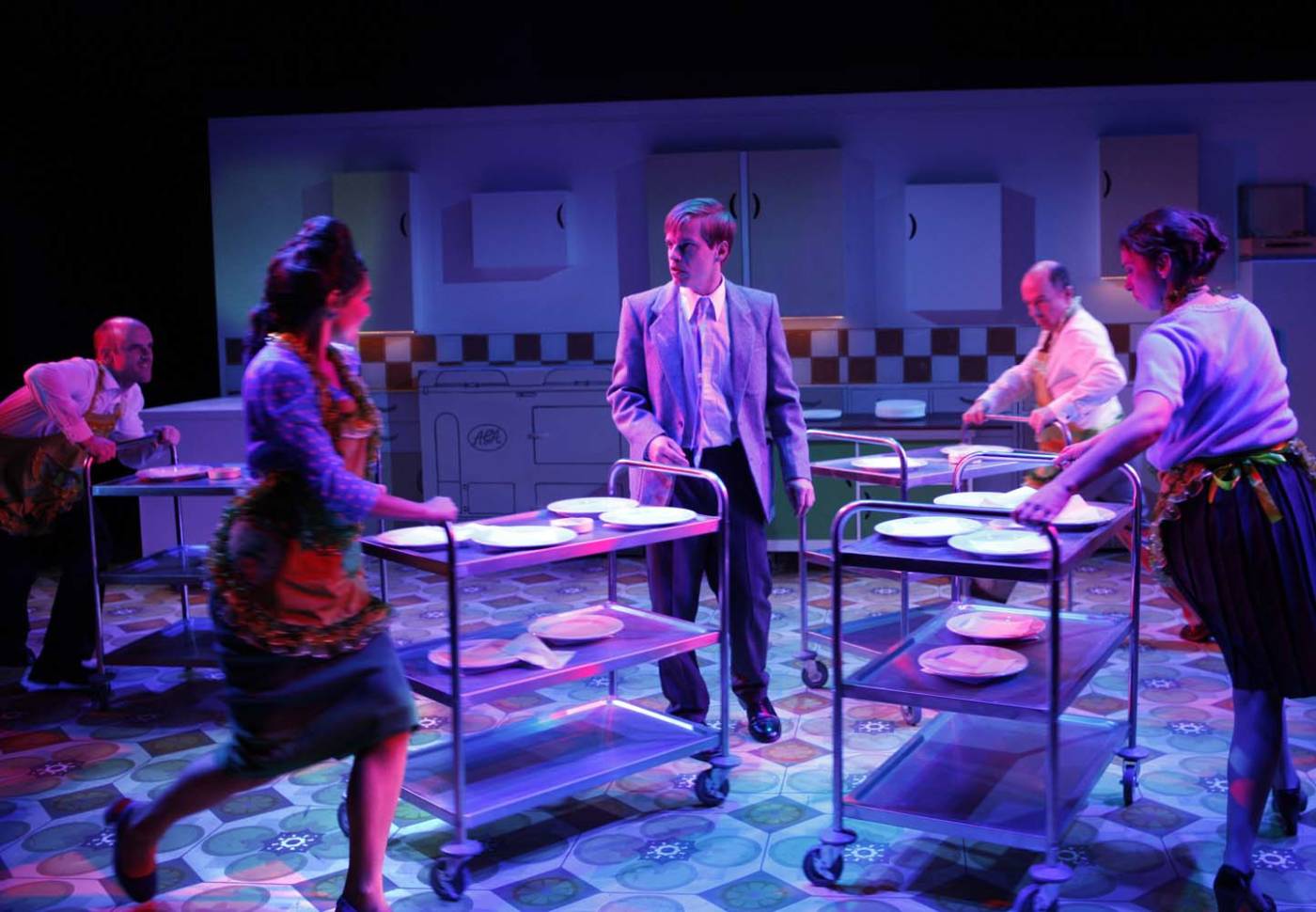 L-R-Jake-Ferretti-as-Josh-Marie-Lawrence-as-Joan-Giles-Cooper-as-Nigel-Slater-Stephen-Ventura-as-Dad-Lizzy-Muncey-as-Mum-c-Simon-Annand-1400x970