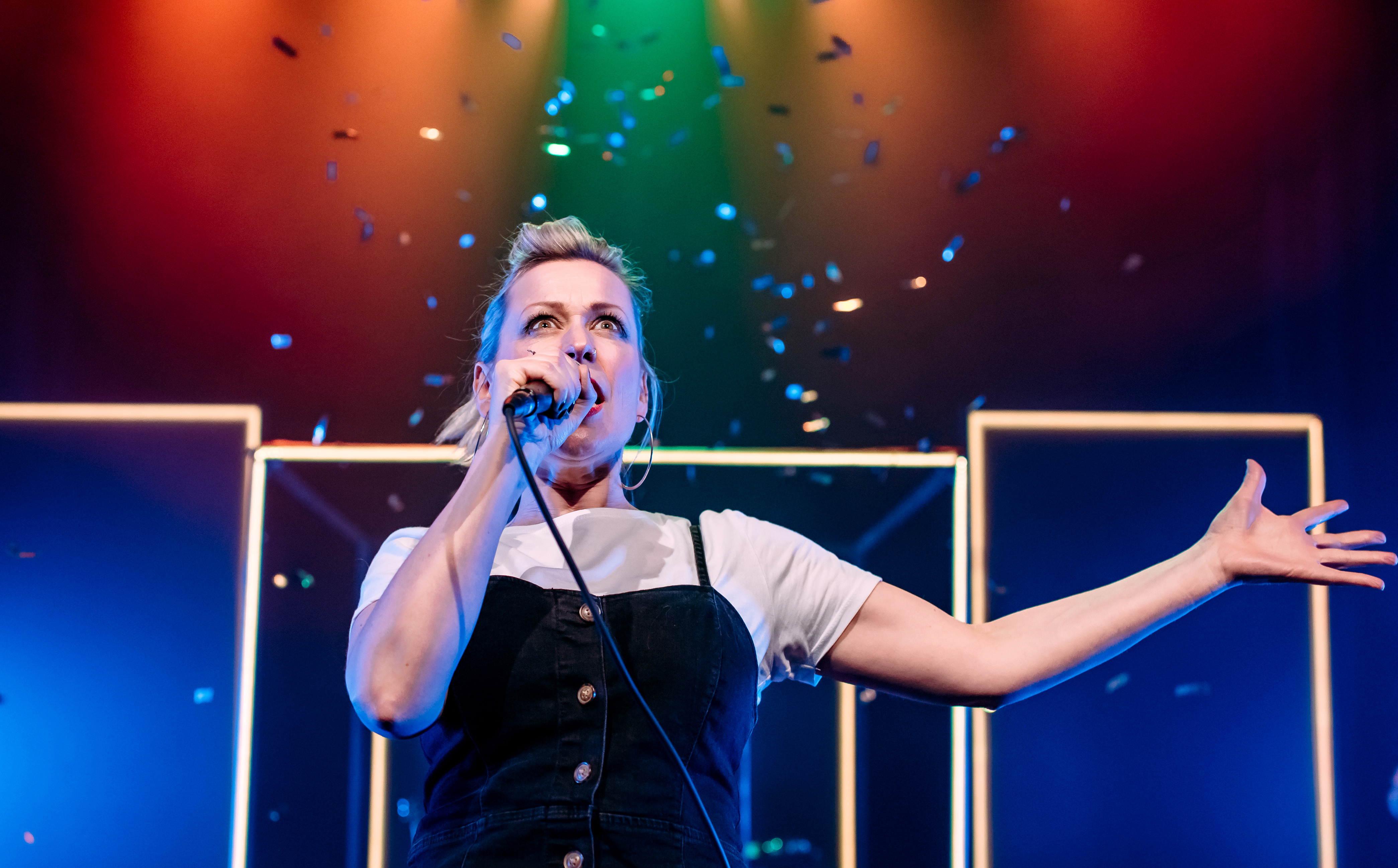 What Girls Are Made Of, Mihaela Bodlovic (09)